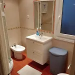 Piso Junto A La Ria De Bilbao *