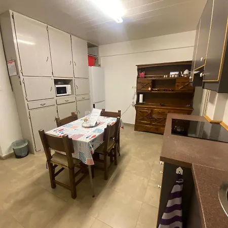 Piso Junto A La Ria De Bilbao *