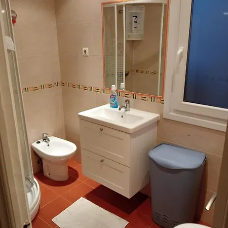 Piso Junto A La Ria De Bilbao *